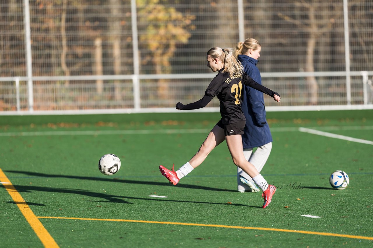 Bild 120 - wBJ VfL Pinneberg2 - Eimsbuttler TV 3 : Ergebnis: 5:0